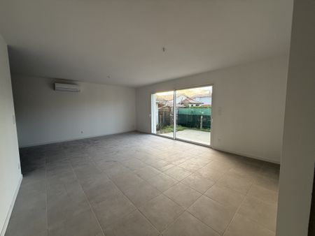 Location Maison 4 pièces 85m² PARENTIS EN BORN 40160 - Photo 3