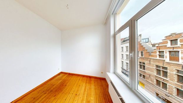 Appartement te huur - Foto 1