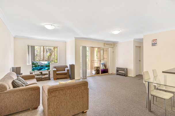 Spacious 2-Bedroom Apartment in a Convenient Auburn Location!! - Photo 1