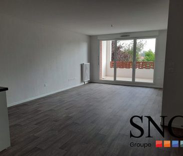 T2 AVEC BALCON ET PARKINGS EXTERIEUR - Photo 3