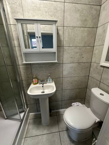 1 Bed Flat, Kingsland High Street, E8 - Photo 4