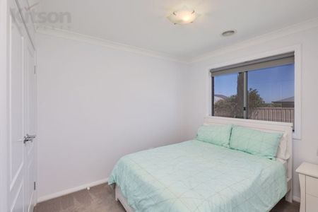 1/20 St Pauls Place Gobbagombalin NSW - Photo 3