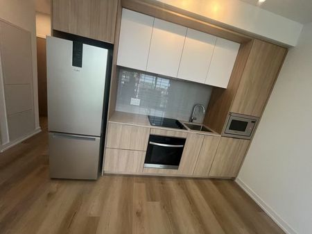 For Lease - 395 Square one Drive, Mississauga, Ontario - Photo 2