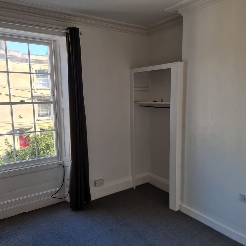 Richmond Road - Photo 1