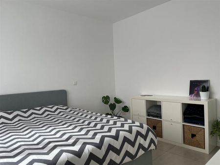 Appartement te huur - foto 4