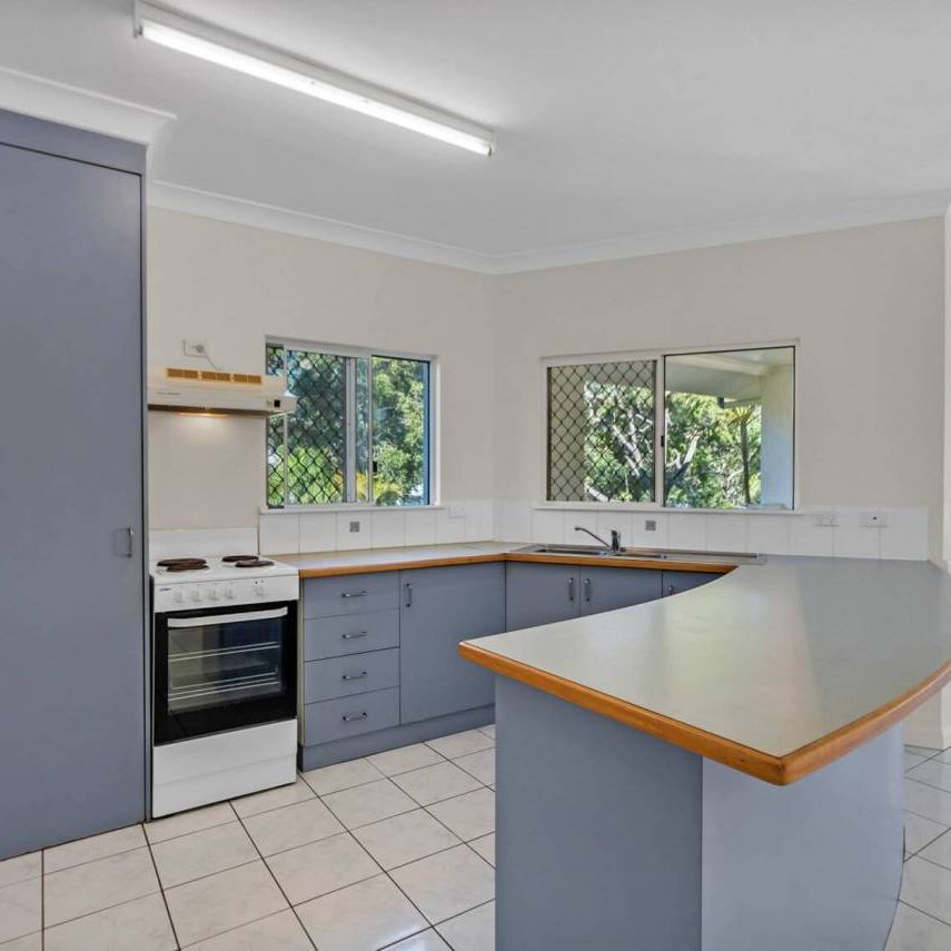 Centrally Located, City Fringe, Two Bedroom Unit - Photo 1
