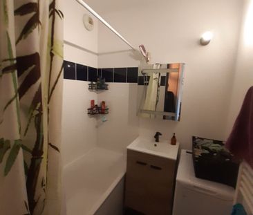 Location Appartement 2 pièces 37m² - Photo 4