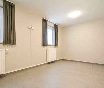 Gelijkvloers appartement van ca. 117 m² in het centrum van Kachtem - Photo 2