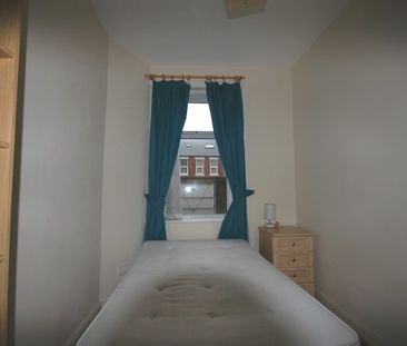 2 Bed - Mowbray Street, Heaton - Photo 2