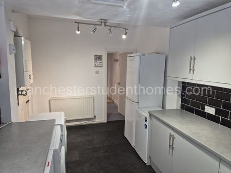 Kingswood Road, Manchester, M14 6RZ - Photo 5