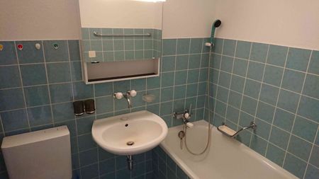 4.5 Zimmer, 74 m², 2. Stock - Photo 4