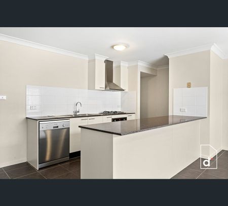 45 Omaroo Place, Horsley, NSW 2530 - Photo 4