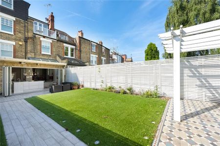 5 bedroom terraced house to rent - Photo 2