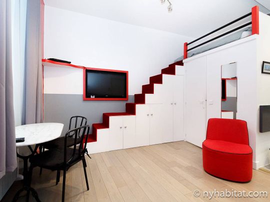 Logement à Paris, Location meublée - Photo 1