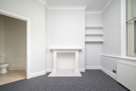3 Bed Flat, Stanton Court, N3 - Photo 3