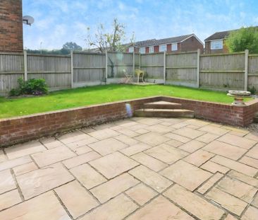 2 bedroom end of terrace house to rent - Photo 1