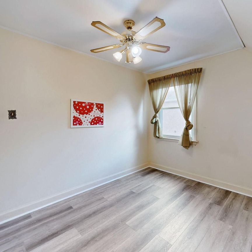For Lease - 60 Northwood Drive, Toronto, Ontario - Photo 1
