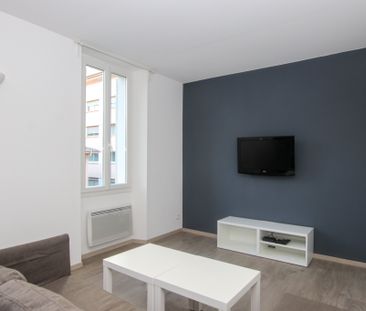 Location Appartement 1 pièce 30m² ST RAPHAEL 83700 - Photo 3
