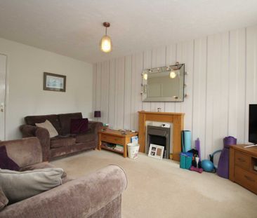 2 bed Terraced for rent - Photo 4