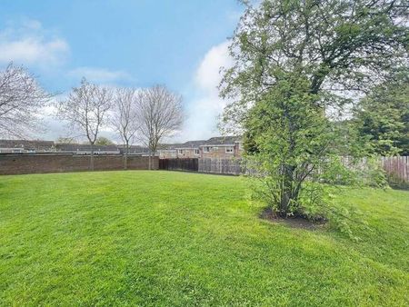 Middleham Close, Ouston, Chester Le Street, DH2 - Photo 3