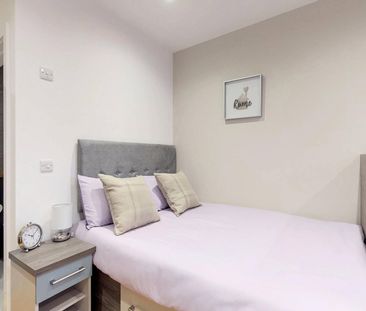 Apt 15, Onyx Residence - Photo 5