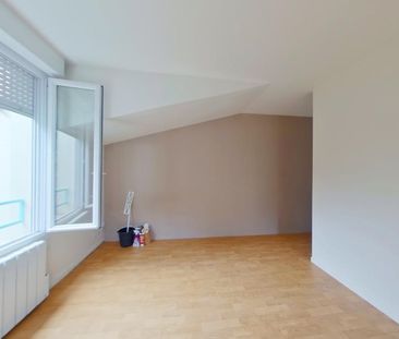 Location Appartement 1 pièce 24m² POITIERS 86000 - Photo 1