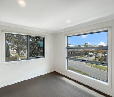 165 Regent Street, Mernda, Vic 3754 - Photo 3