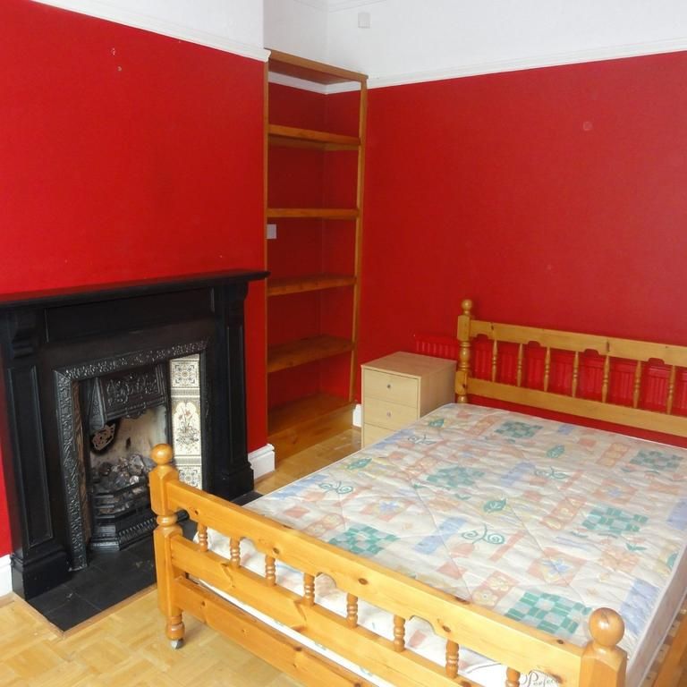 4 bedroom house to rent - Photo 1