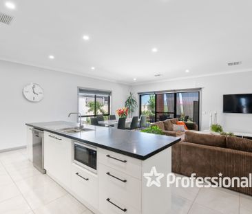 6 Springfield Drive, Mildura VIC 3500 - Photo 2