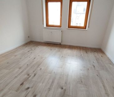 2-Raum-Balkonwohnung im Herzog-Georg-Ring in Annaberg!! - Foto 1