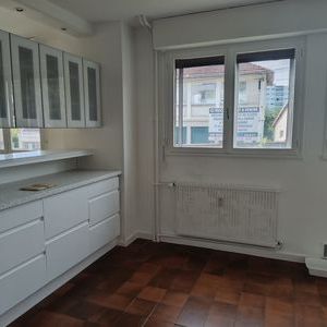À louer / Appartement F4 / BESANCON PROCHE GARE VIOTTE 35 rue du Chasnot - Photo 2