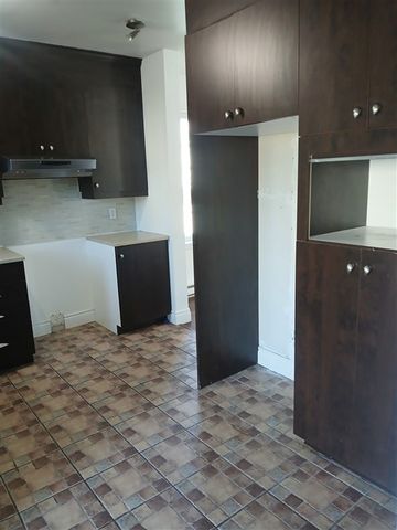 1676 rue Morand, secteur Rock-Forest - Photo 3