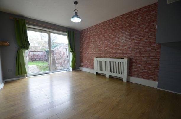 1 bedroom Ground floor maisonette to rent - Photo 1
