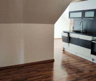 Sanierte 2 Zimmer - Dachgeschoss Wohnung in Tratten/Kirchberg am We... - Photo 4