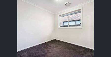 Spacious Family Home - Photo 4