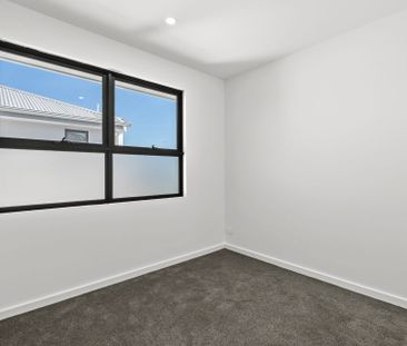 Brand New Three-Bedroom Townhouses Offering Modern and Spacious Living - Photo 3