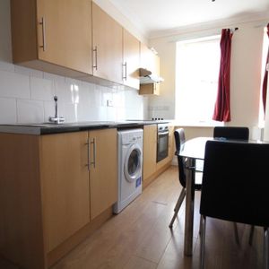 Whitton Road, Hounslow - Photo 2