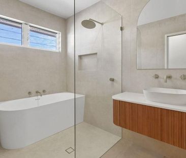Put simply, welcome to Macquarie Hills - Photo 4