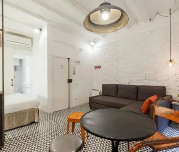 Estudio de alquiler en Barri Gòtic - Photo 6