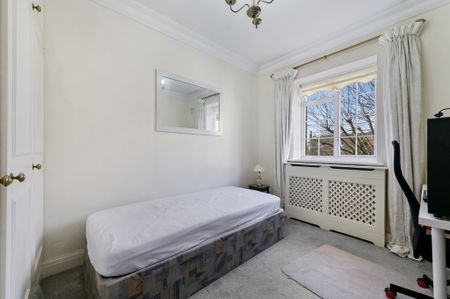 Gloucester Court, TW9, London - Photo 5