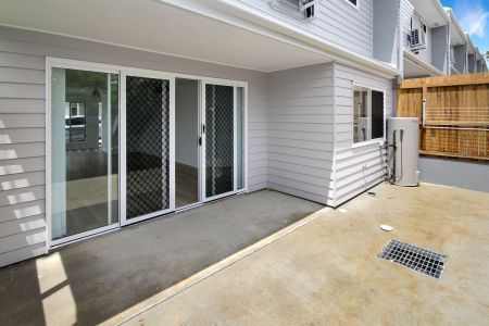1/29 Law Street, 4301, Redbank Qld - Photo 4