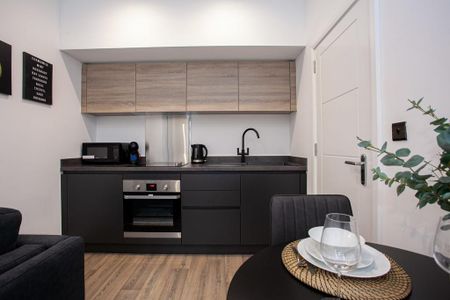 2 bedroom serviced apartment to rent - Photo 4