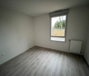 Location Appartement 2 pièces 41m² EAUNES 31600 - Photo 3