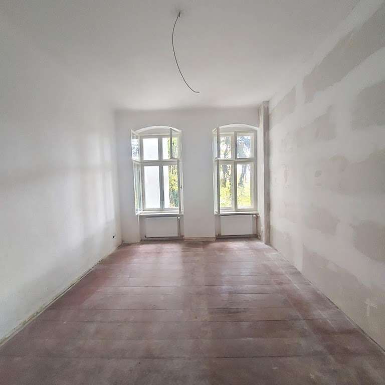 Heimwerker aufgepasst: 1-Zimmerwohnung mit viel Potenzial zu vermieten! Ab sofort! - Photo 2