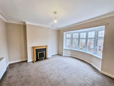 2 bed upper flat to rent in NE3 - Photo 3