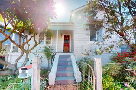 21 Tarin Street, Mayfield East NSW 2304 - Photo 3