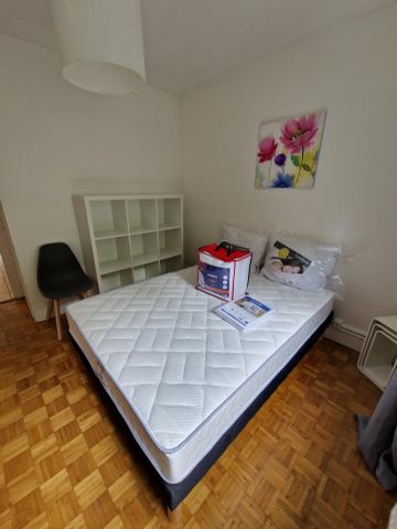 Location Appartement 3 pièces 56m² LA ROCHE SUR YON 85000 - Photo 3