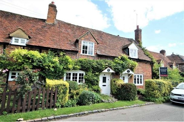 Holloway Lane, Turville, Henley On Thames, RG9 - Photo 1