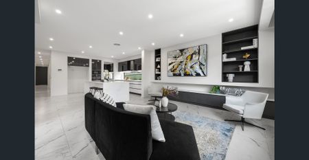 Modern Elegance & Family Comfort in a Prime Glen Waverley Location - Photo 4