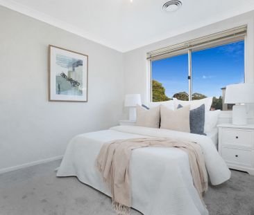 Spacious Four Bedroom Family Home - Photo 4